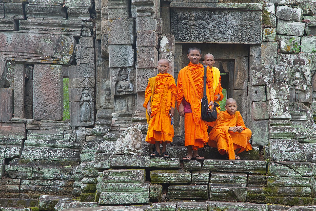 Theravāda Monks of Southeast Asia 1